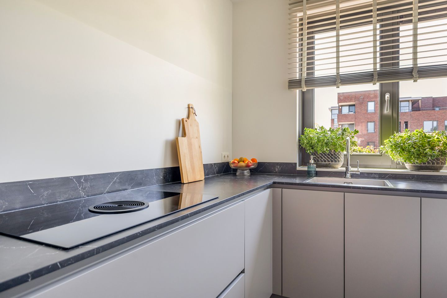 Photo 10 of J.T. Kuyckstraat 40