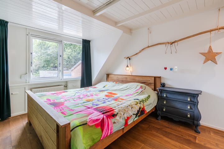 Twee-onder-één-kap te koop: Timorstraat 31, Meppel