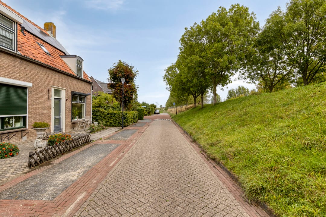 Photo 8 of Dijkstraat 81