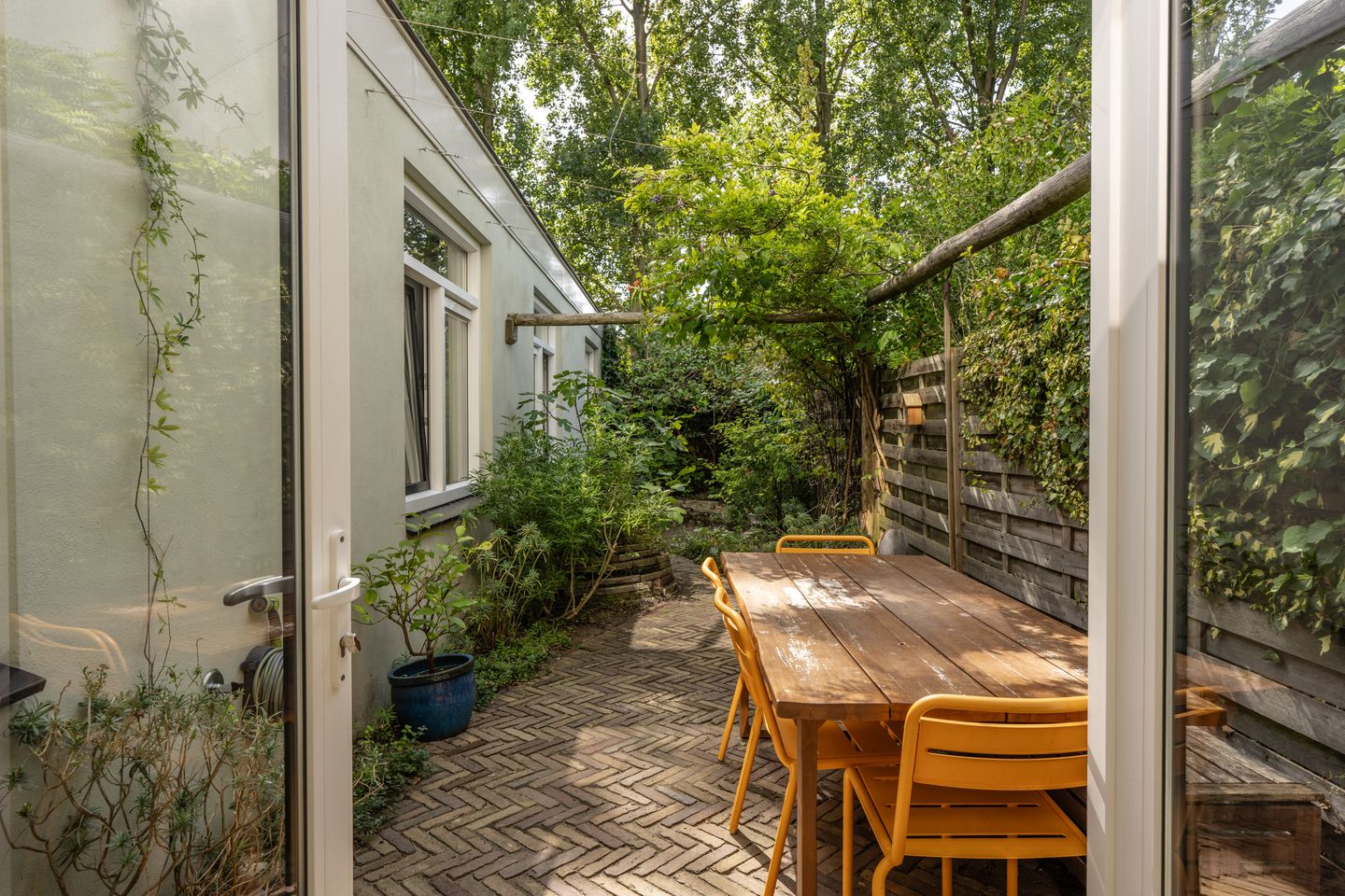 Photo 19 of Obrechtstraat 344