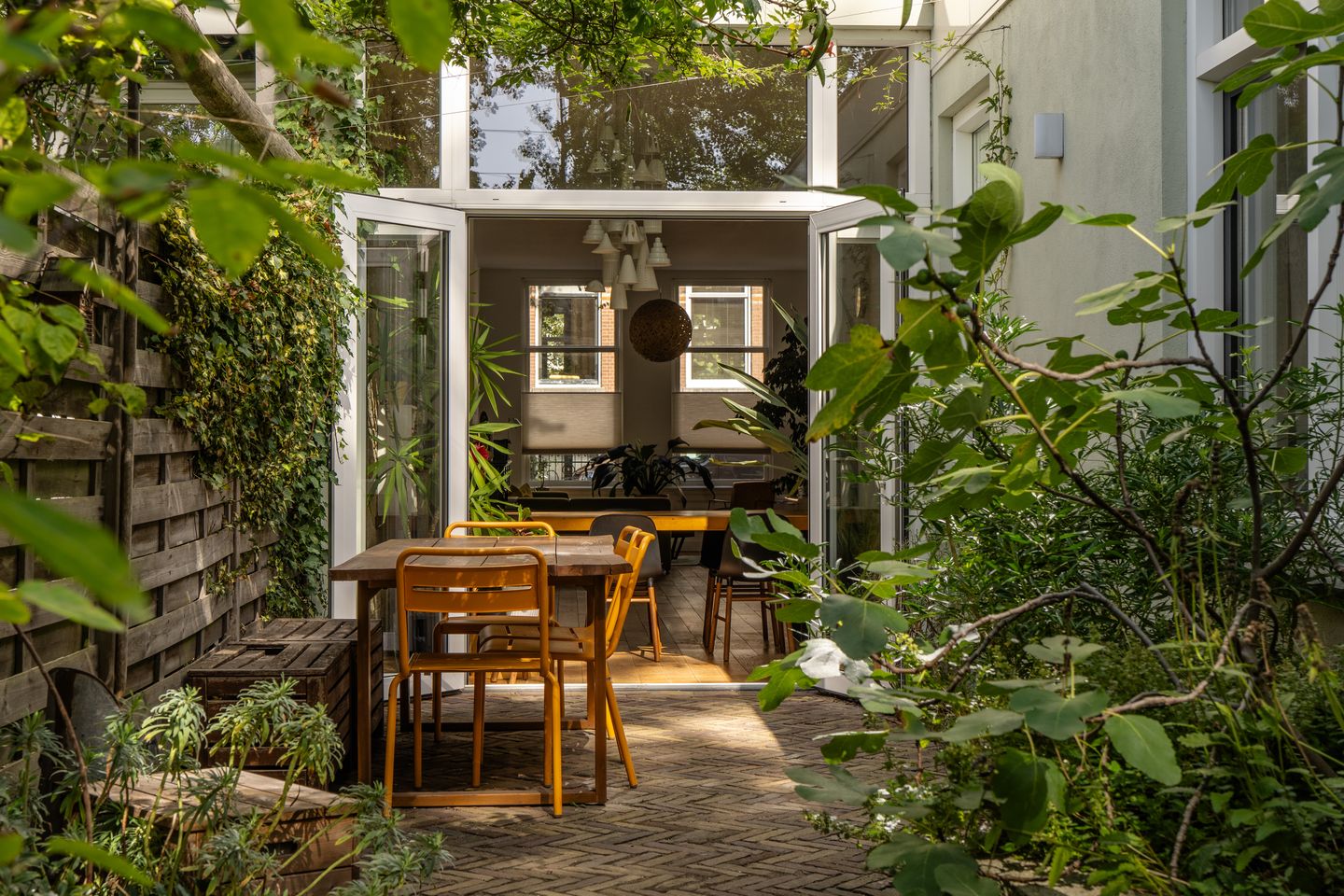 Photo 25 of Obrechtstraat 344