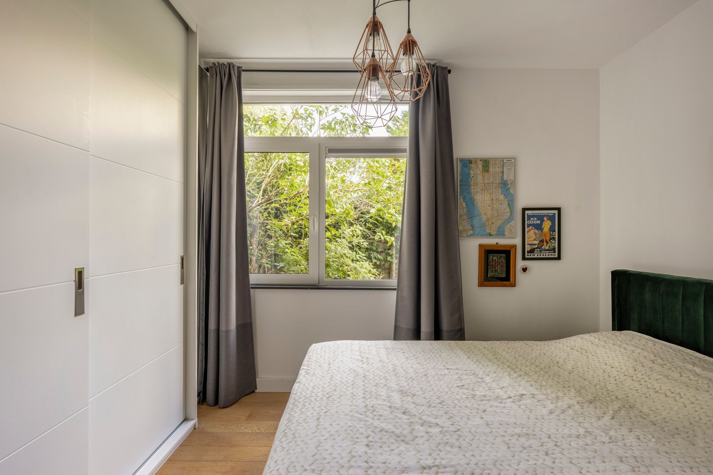 Photo 40 of Obrechtstraat 344
