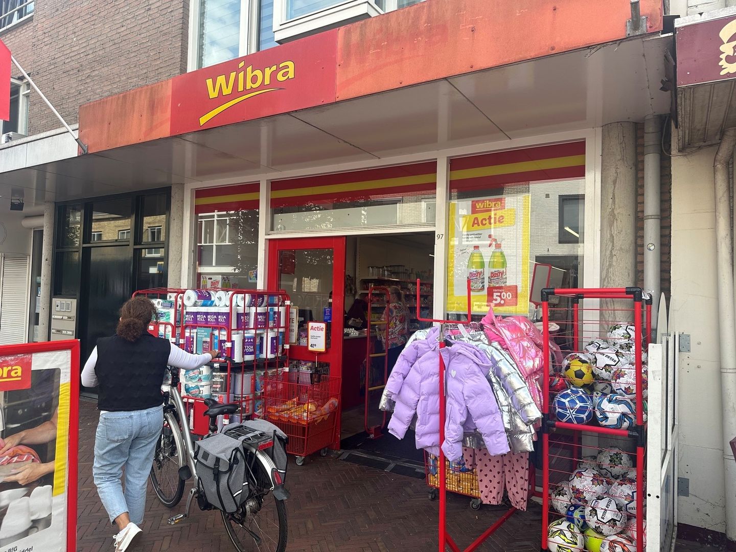View photo 1 of Langstraat 97