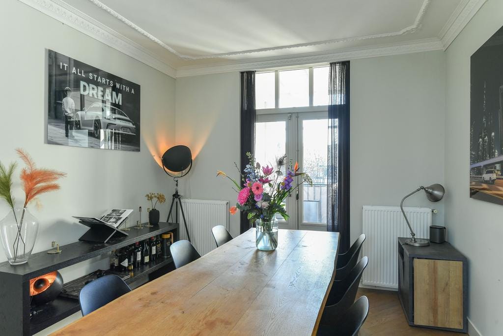 Photo 18 of Van Lawick van Pabststraat 127-2