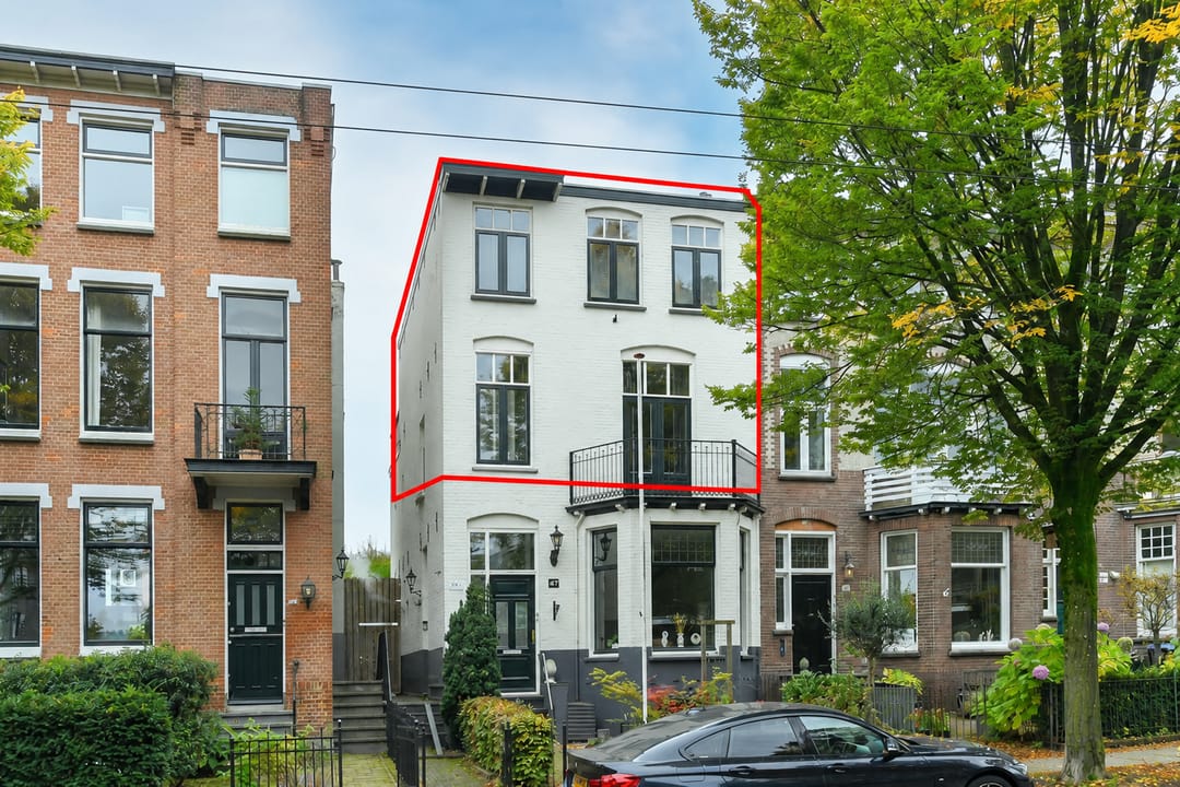 Photo 1 of Van Lawick van Pabststraat 127-2
