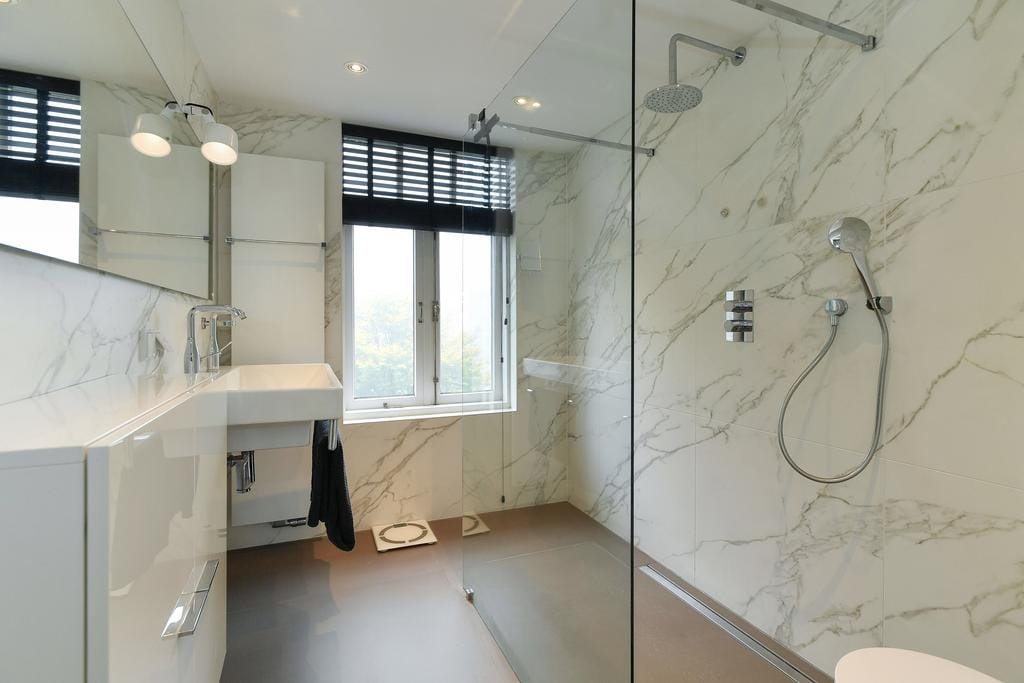 Photo 30 of Van Lawick van Pabststraat 127-2
