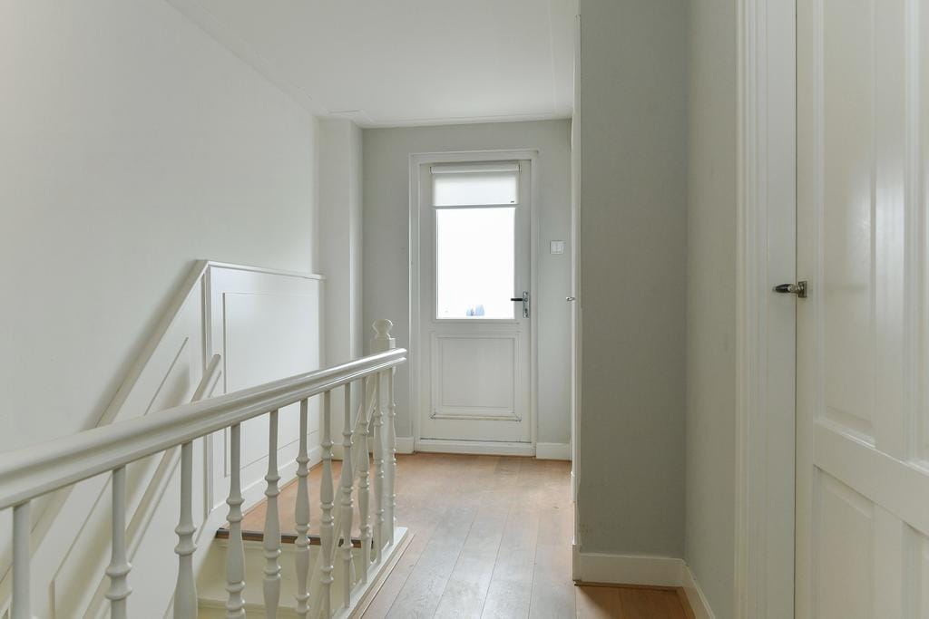 Photo 32 of Van Lawick van Pabststraat 127-2