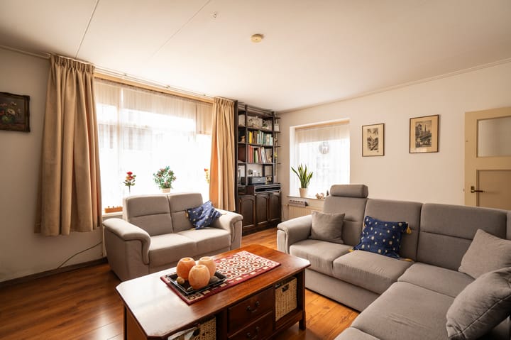 Hoekwoning te koop: Nieuwstraat 19, Asperen