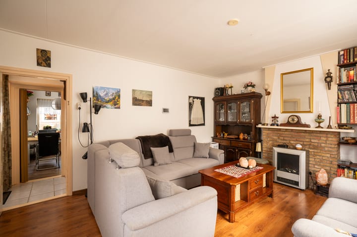 Hoekwoning te koop: Nieuwstraat 19, Asperen
