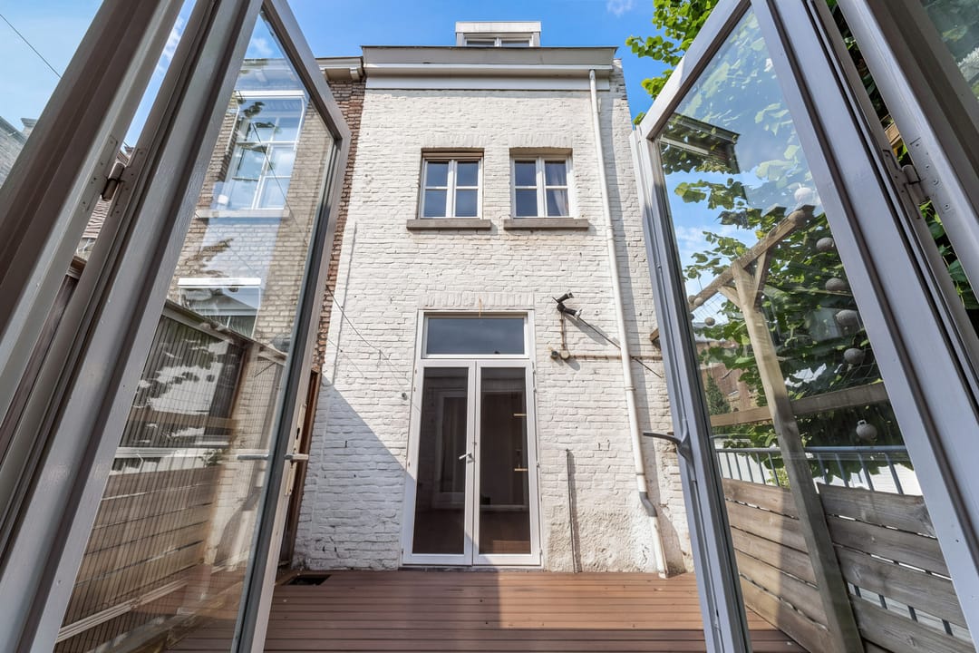Photo 8 of Rechtstraat 9