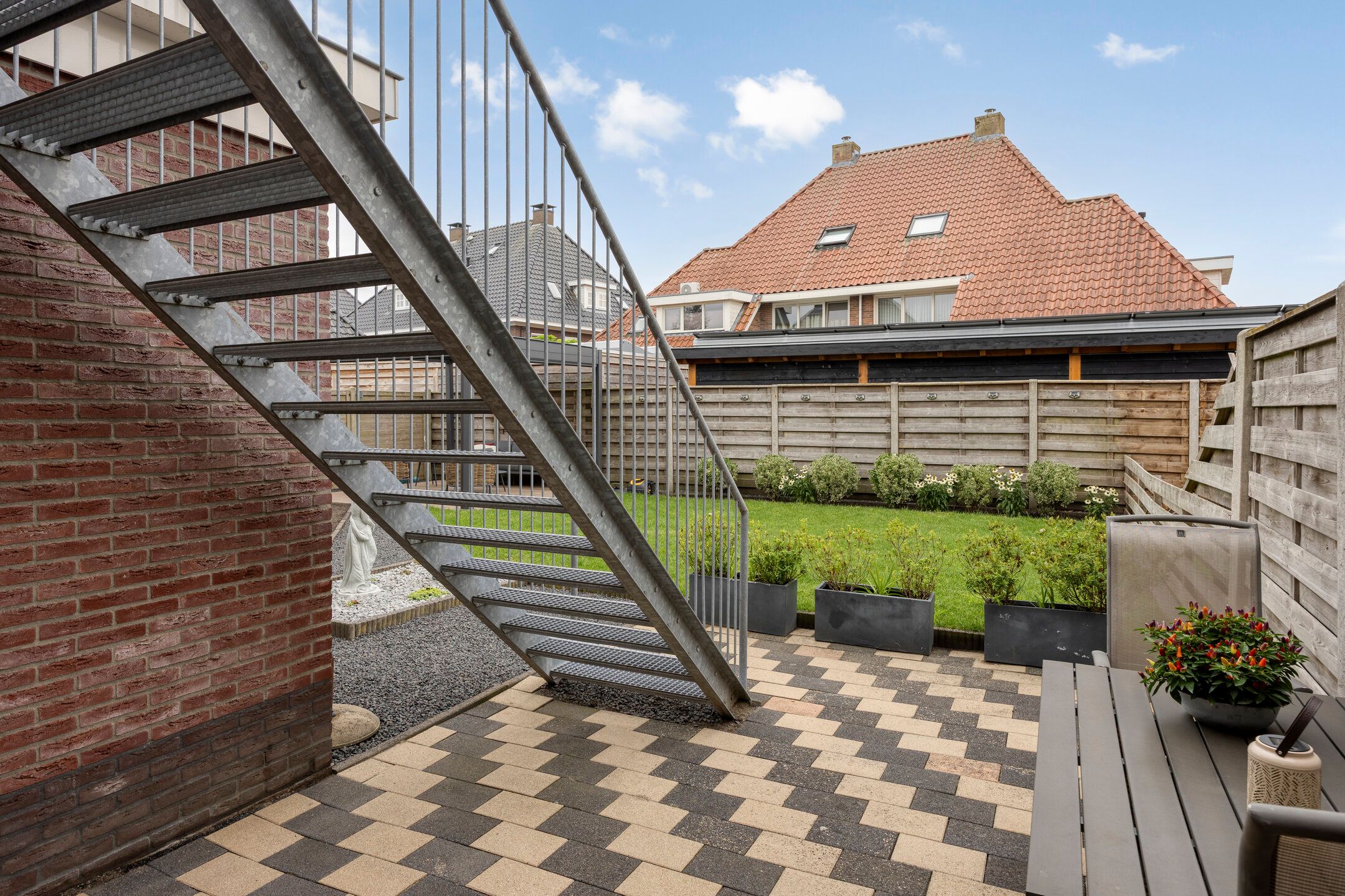 Photo 36 of IJsselwaard 16