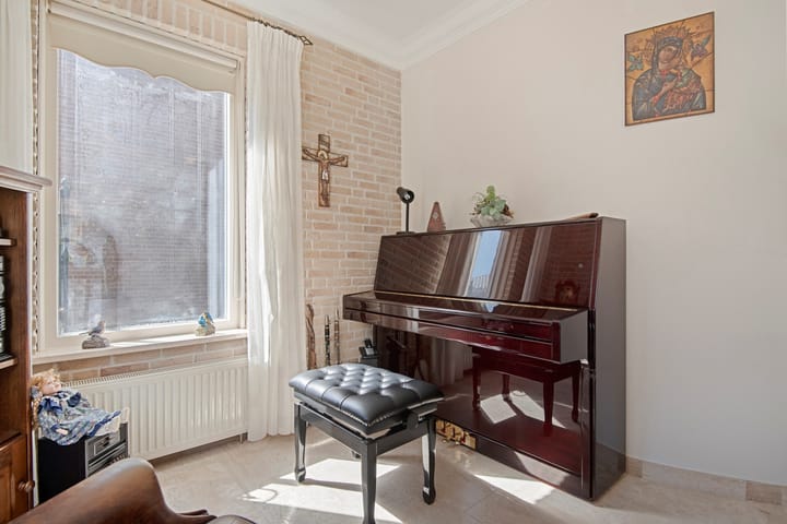 Vrijstaande woning te koop: Veerweg 11, Steenbergen (Nb)