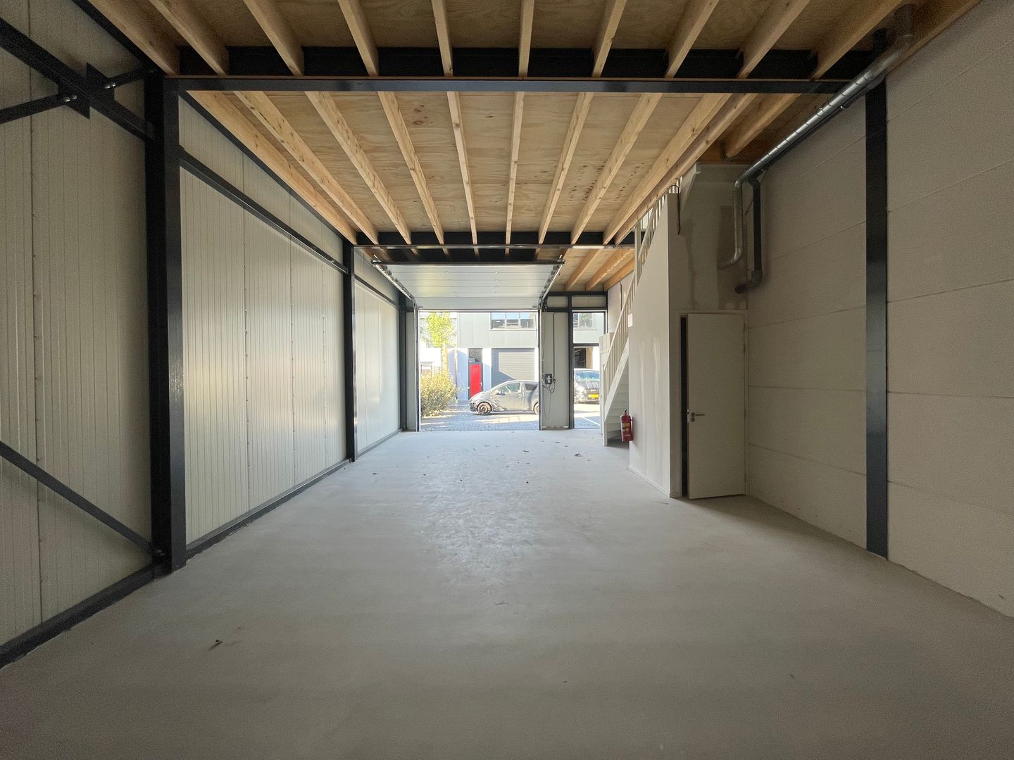 View photo 5 of Pascalstraat 23-25
