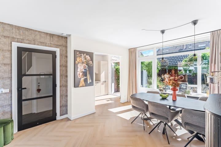 Tussenwoning te koop: Heinencamp 5, Nijkerk