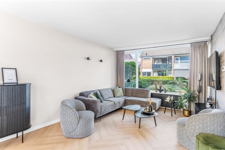 Tussenwoning te koop: Heinencamp 5, Nijkerk