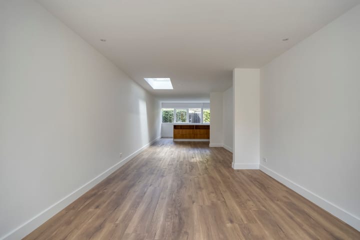 Tussenwoning te koop: Stationsstraat 58, Zaandam