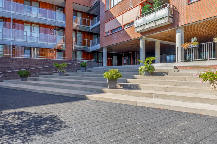 Appartement te koop: Debussyring 15, Oud-Beijerland
