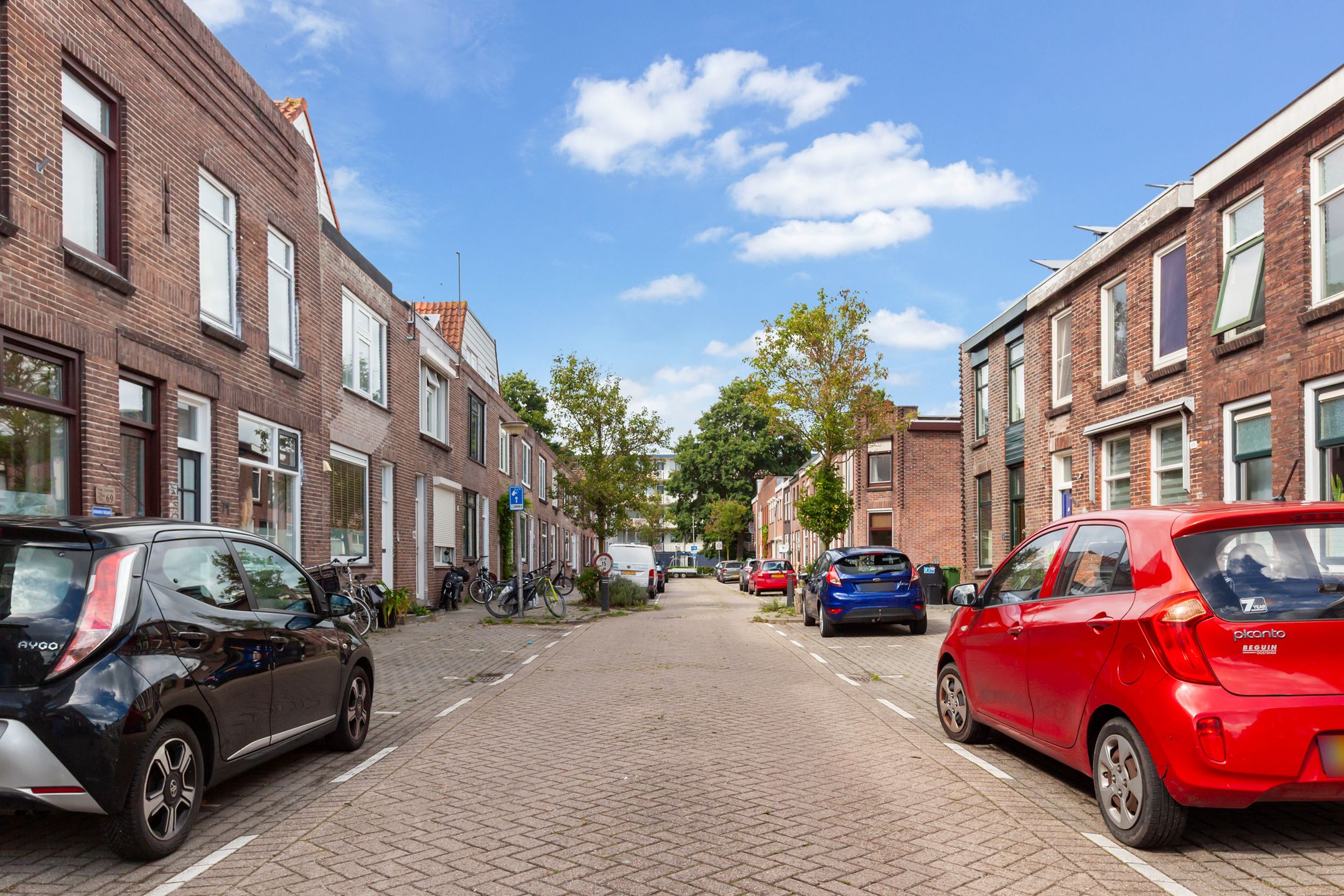 Foto 42 van Graaf van Bloisstraat 68