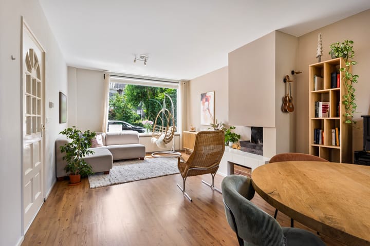 Tussenwoning te koop: Oldenhoff 37, Abcoude