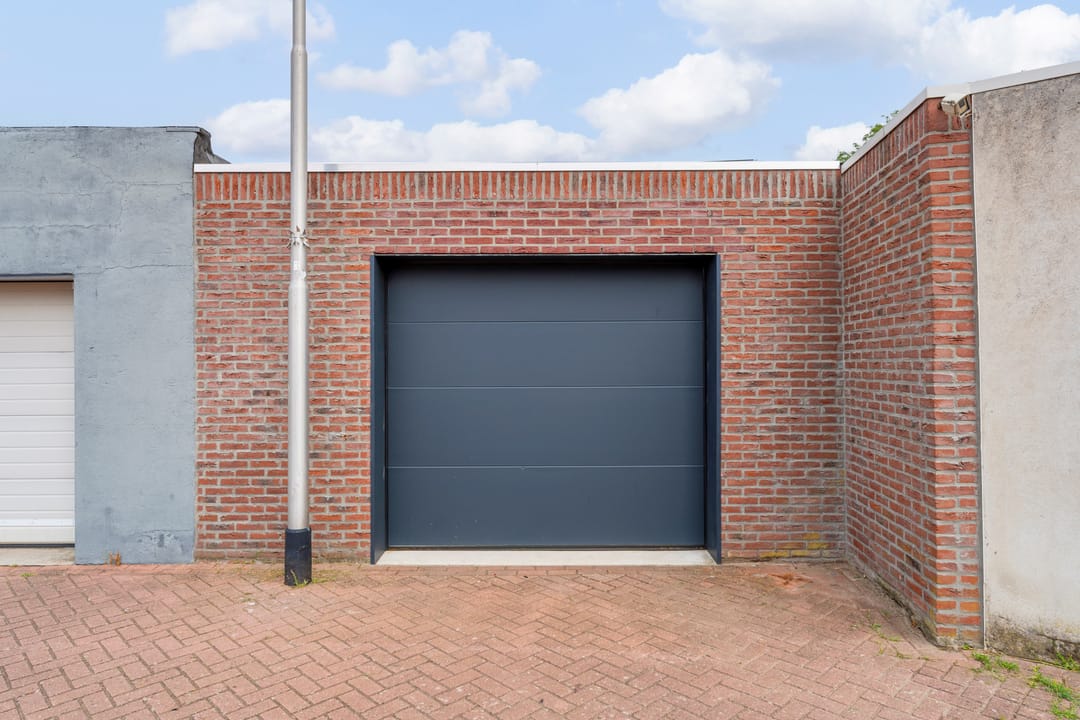 Photo 2 of Don Sartostraat 27