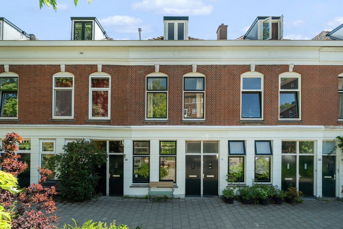 Photo 4 of Paulus Potterstraat 44
