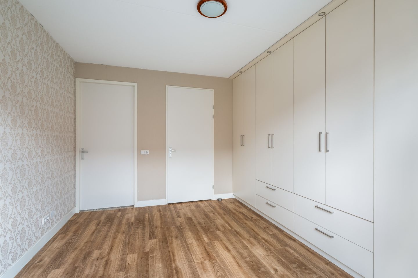 Photo 14 of Schoolstraat 48