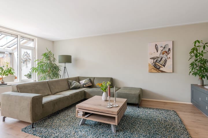 Tussenwoning te koop: Ina Boudier-Bakkerdreef 22, Hoofddorp