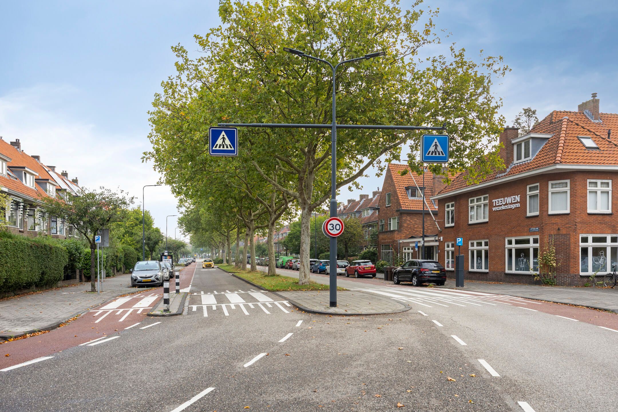 Foto 42 van Van 't Hoffstraat 41
