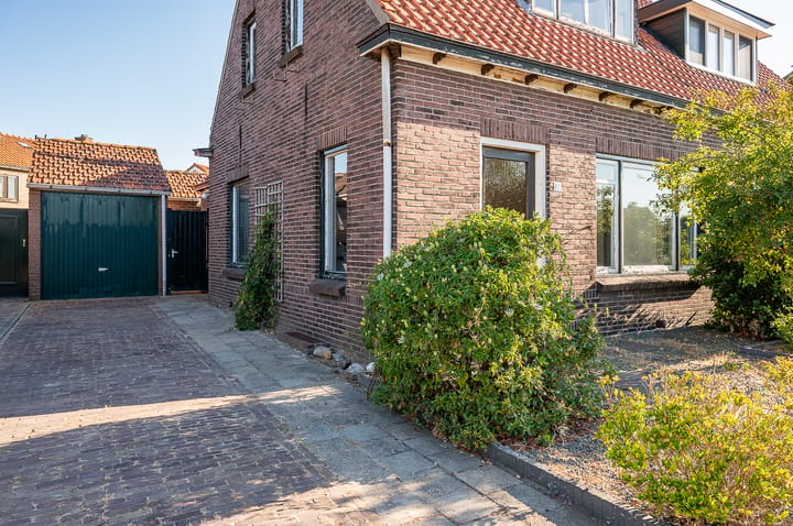 Twee-onder-één-kap te koop: Het Hoge 82, Vorden