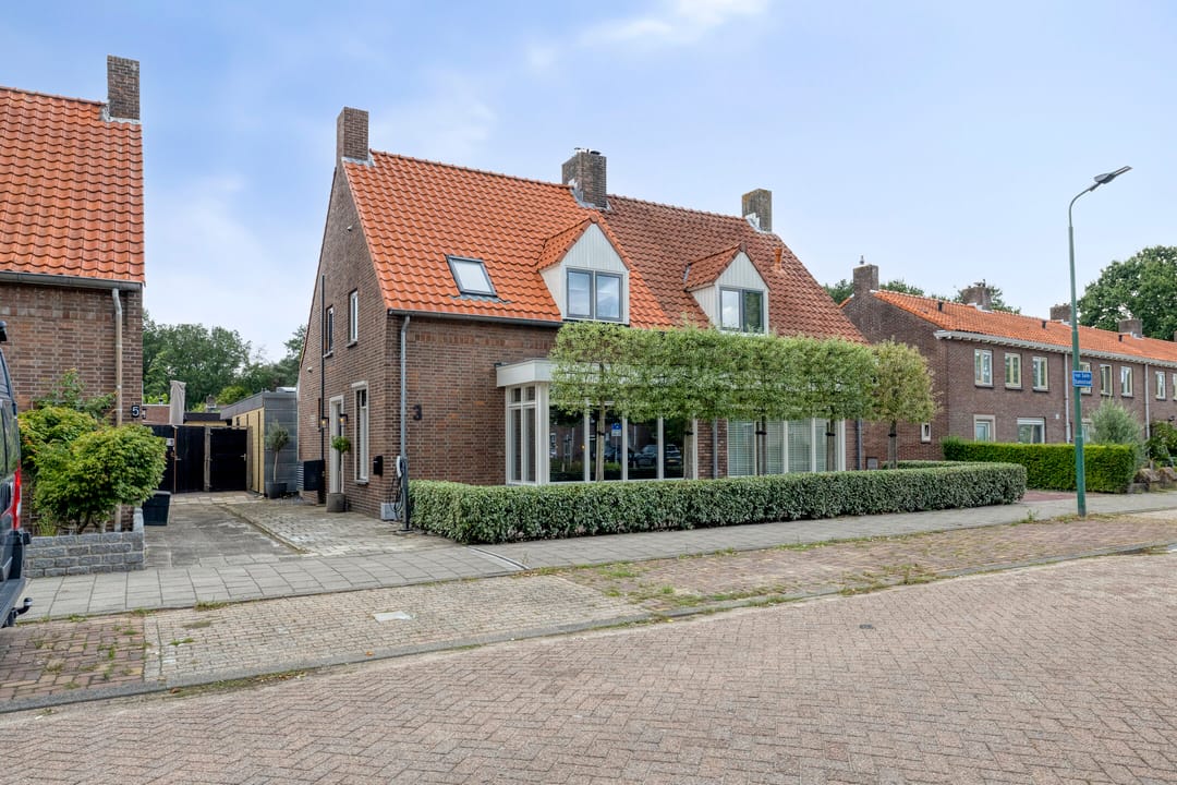 Photo 7 of van Salm-Salmstraat 3