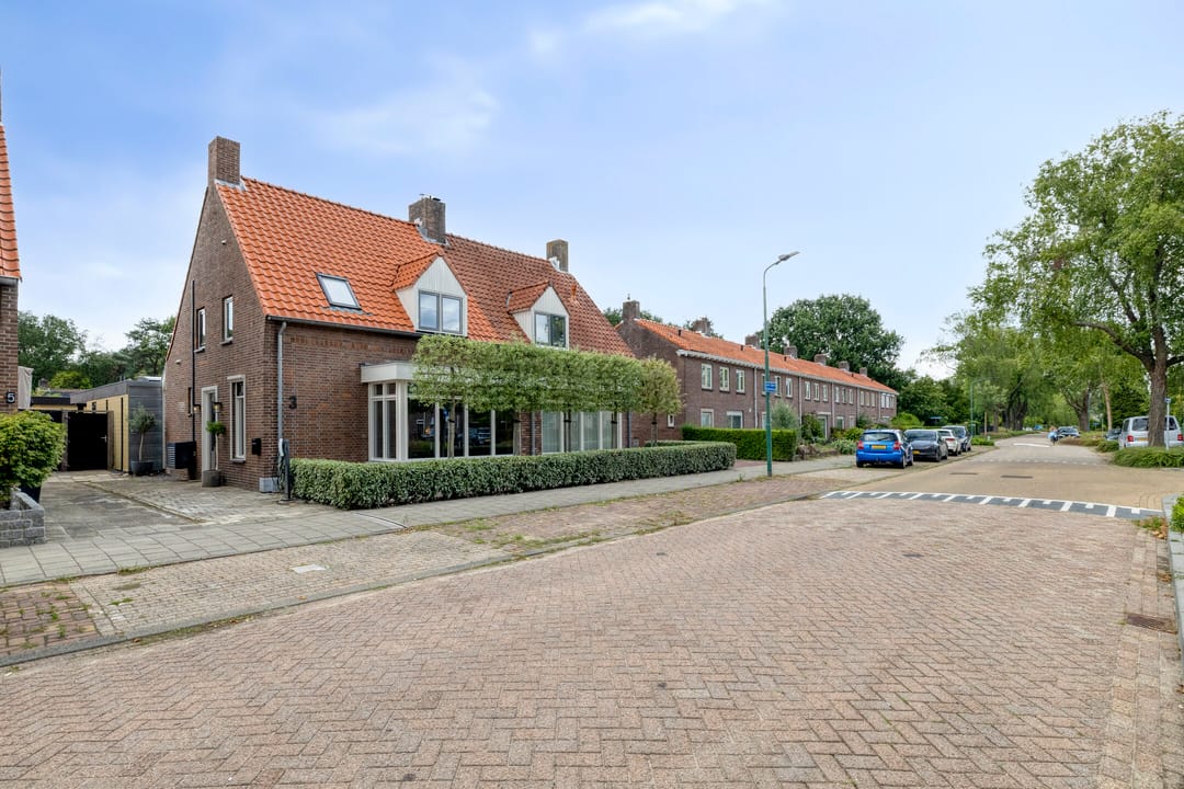 Photo 62 of van Salm-Salmstraat 3