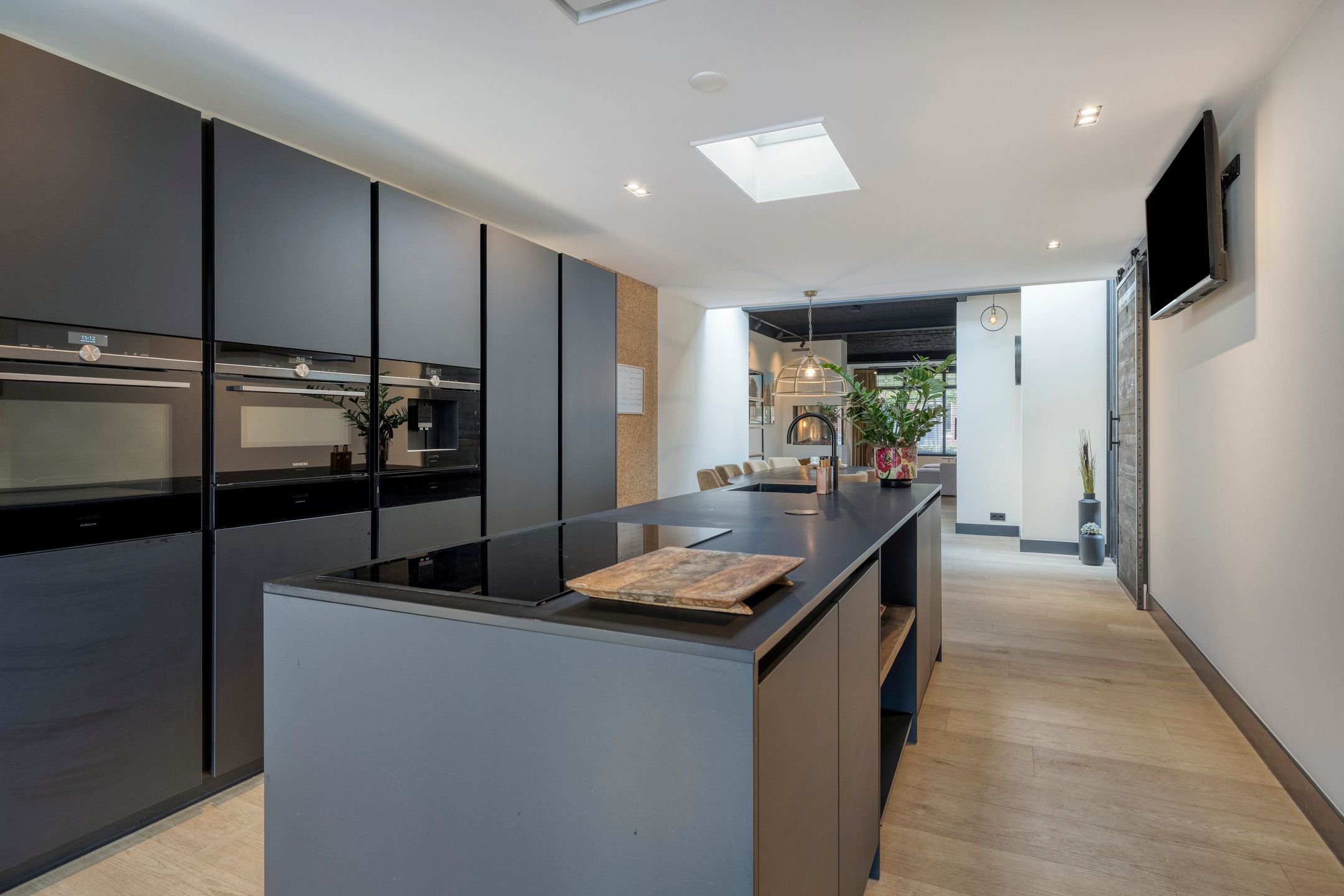 Photo 24 of van Salm-Salmstraat 3