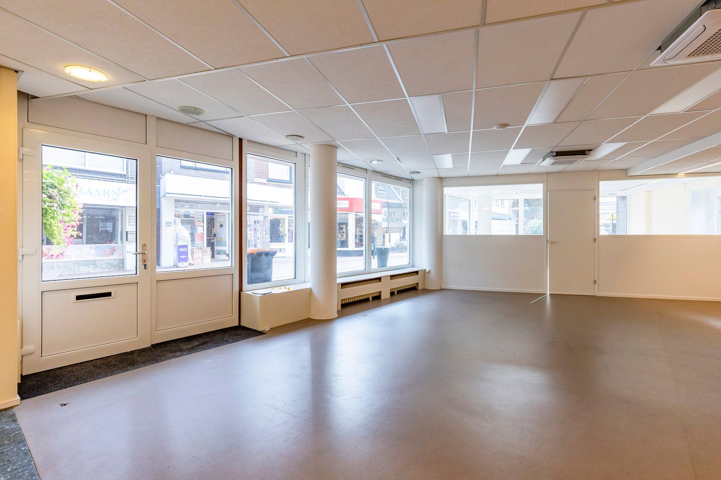 Bekijk foto 3 van Laanstraat 91