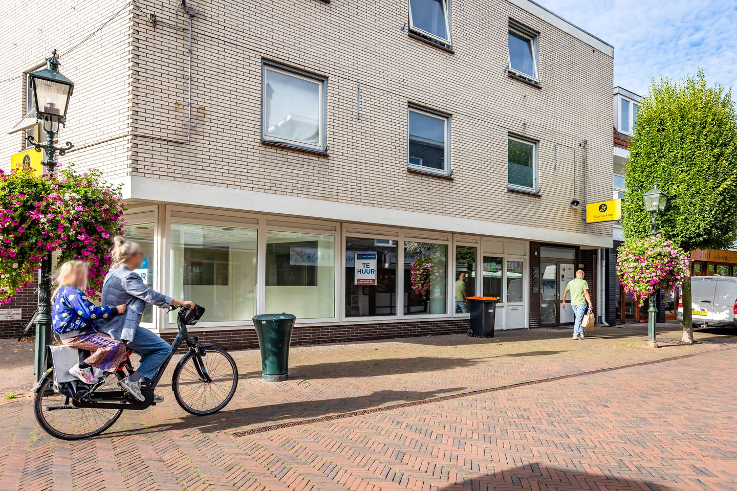 Bekijk foto 2 van Laanstraat 91