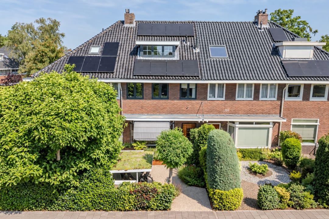 Foto 1 van van Lijndenlaan 29