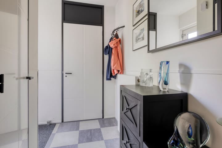 Tussenwoning te koop: De Panneboeter 64, Hendrik-Ido-Ambacht