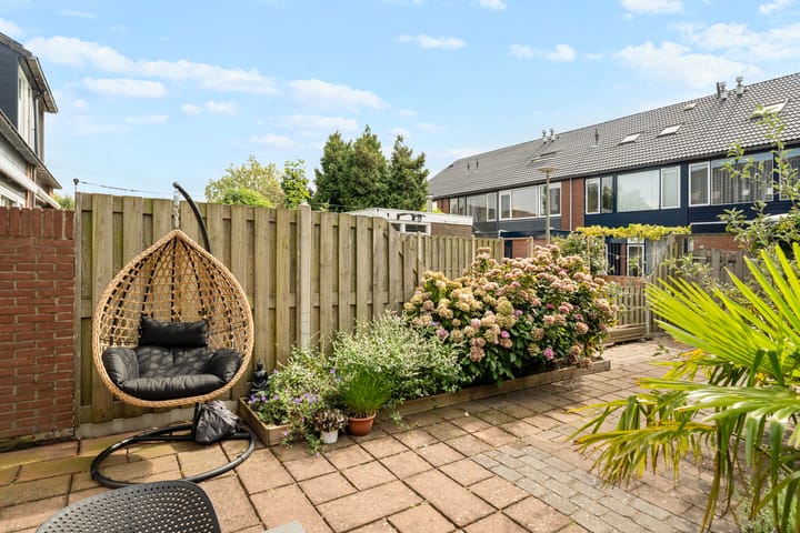 Tussenwoning te koop: Schippersmeen 139, Harderwijk