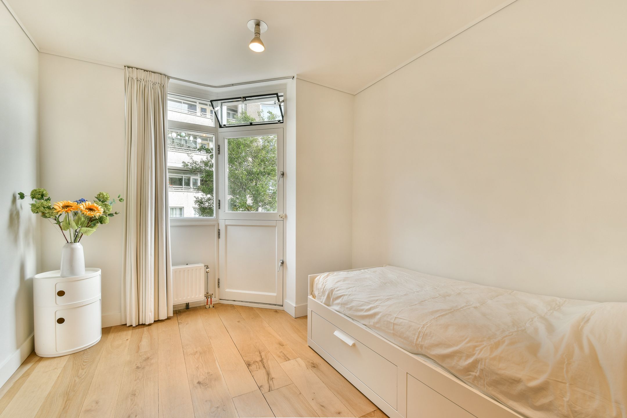 Photo 24 of Lizzy Ansinghstraat 60