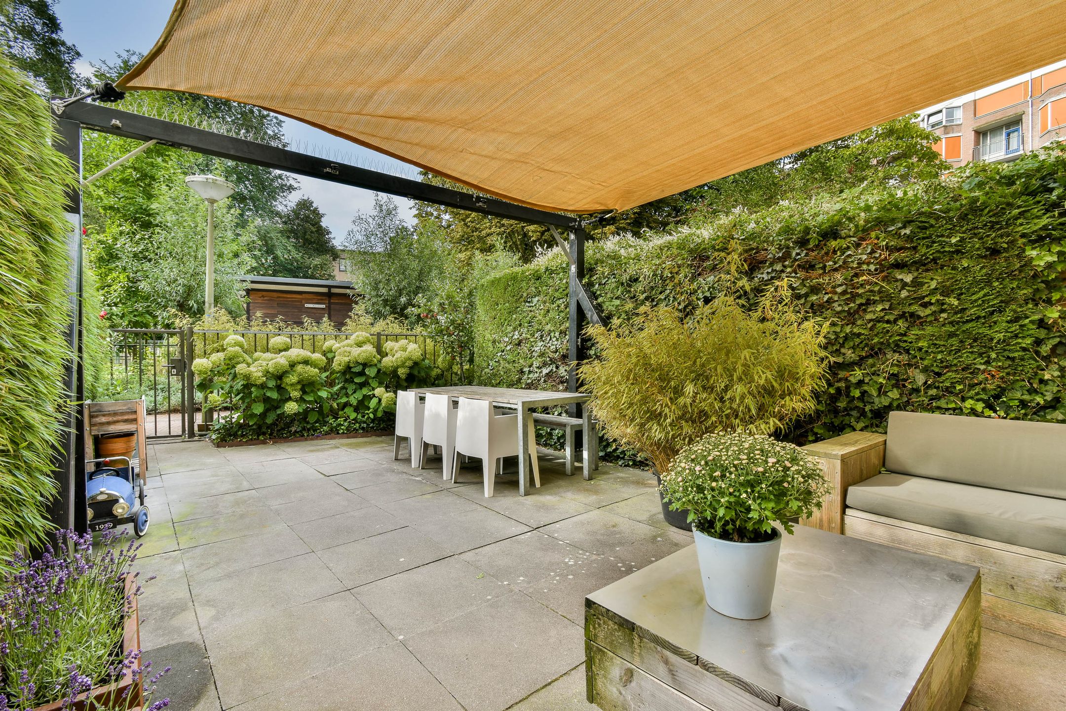 Photo 15 of Lizzy Ansinghstraat 60