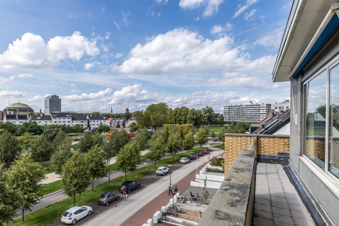 Photo 22 of Oranjeplein 93-D