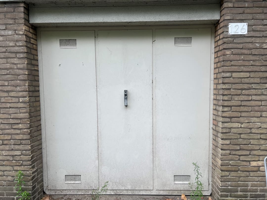 Photo 1 of Van Bassenstraat 126