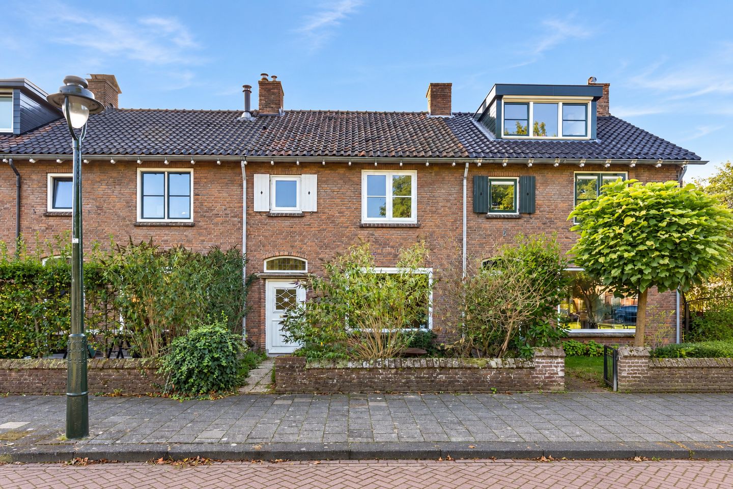 Foto 1 van Frederik Hendriklaan 133