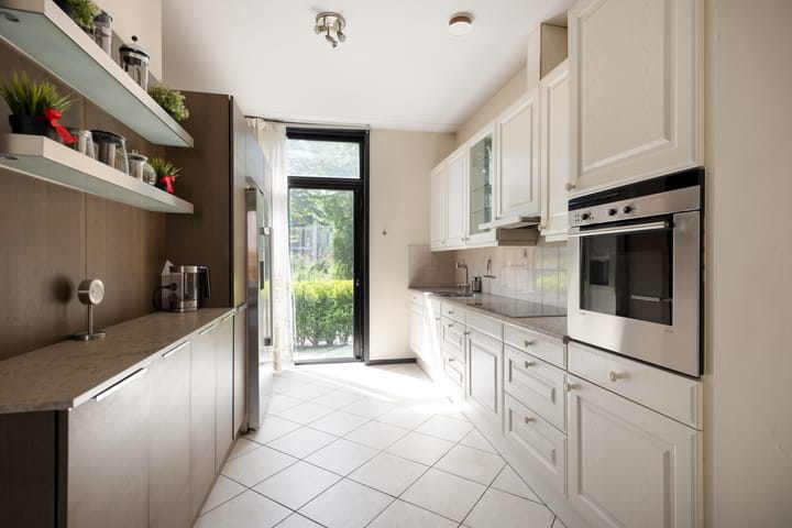Tussenwoning te koop: Scholekstersingel 78, 'S-Gravenhage