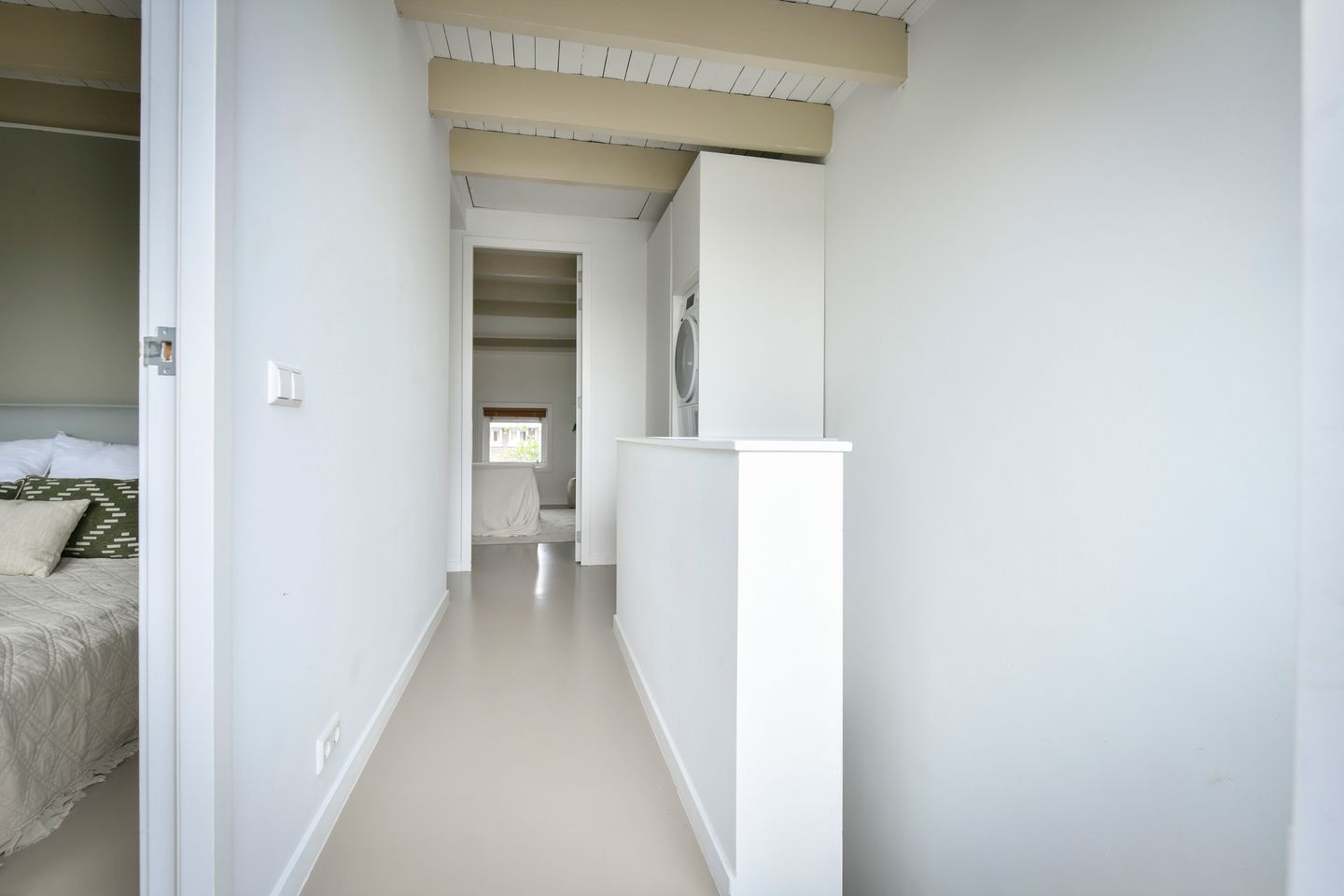Foto 20 van Aalsmeerweg 97-3
