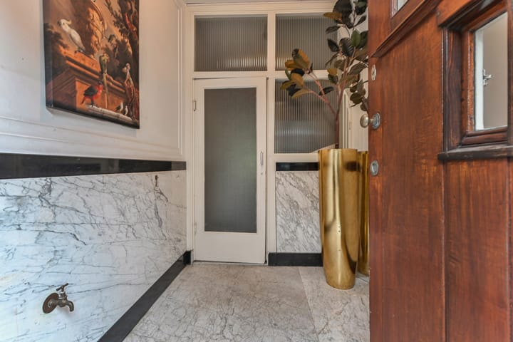 Tussenwoning te koop: Schiefbaanstraat 25, 'S-Gravenhage