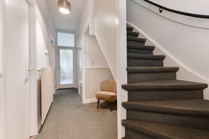 Tussenwoning te koop: Schiefbaanstraat 25, 'S-Gravenhage
