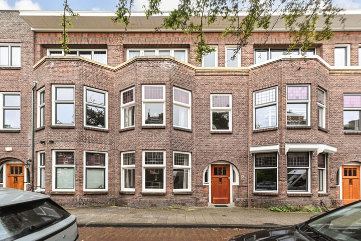 Tussenwoning te koop: Schiefbaanstraat 25, 'S-Gravenhage