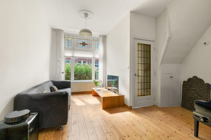 Hoekwoning te koop: Ferdinand Bolstraat 2A, Utrecht