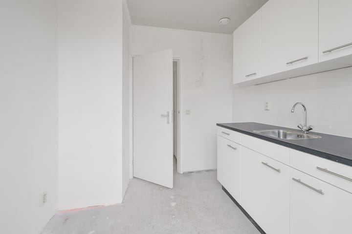 Hoekwoning te koop: Meidoornstraat 83, Zaandam