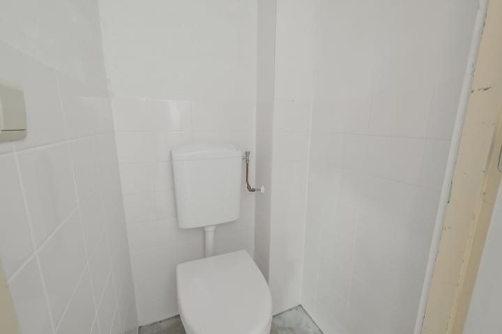 Hoekwoning te koop: Meidoornstraat 83, Zaandam